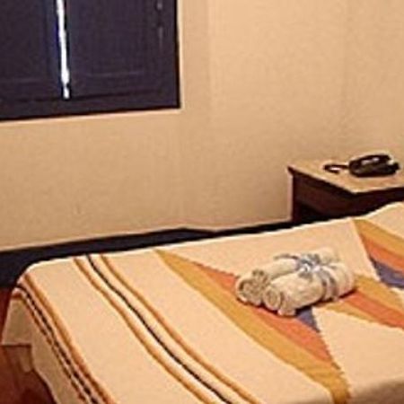 Hotel Colonial Congonhas (Minas Gerais) Quarto foto